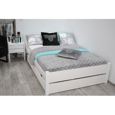 Dřevěná postel  MD 10 90x200 cm borovice masiv