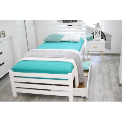 Dřevěná manželská postel  MD 03 120x200 cm borovice masiv